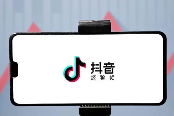 哪里可以查看个人抖音号?